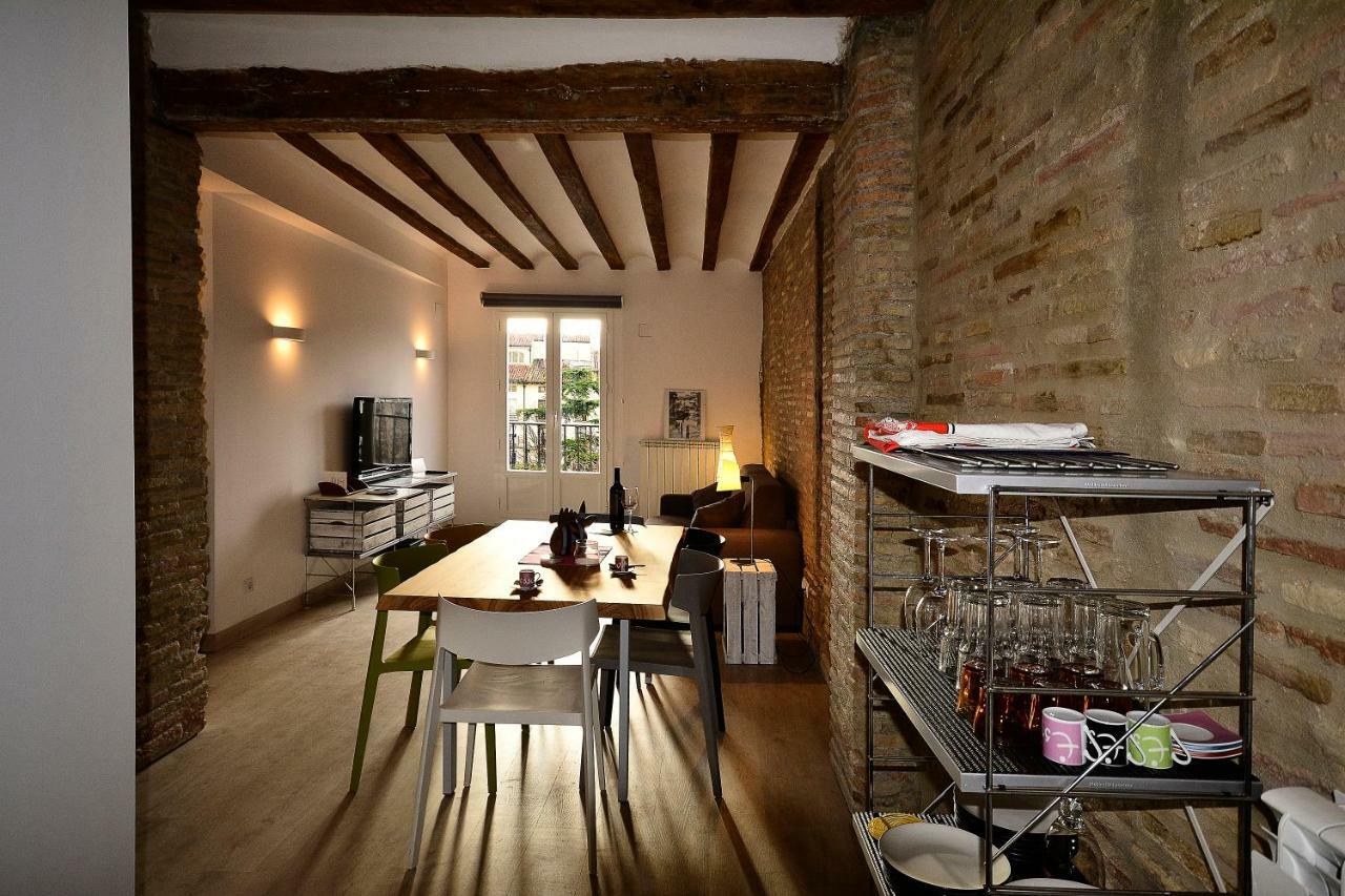 Casas Uva Plaza Mercado Logroño Exterior foto